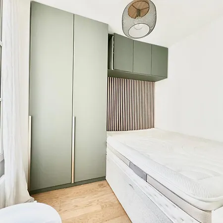 Alloggio in famiglia Center Secured And Elegant Area In